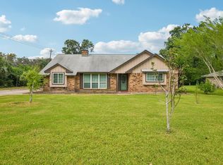 401 Southern Oaks Dr, Lake Jackson, TX 77566
