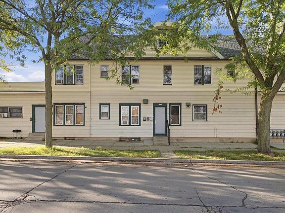 4th image of 2100 S 33rd STREET