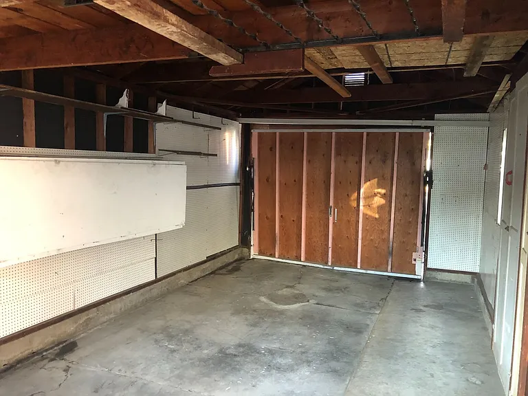501 Grove St — Photo 21