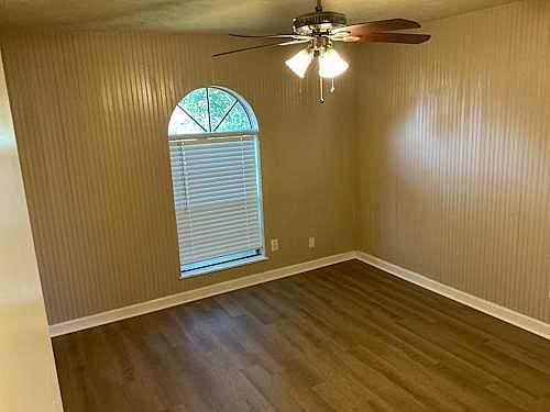 2nd image of 5313 Nash Dr