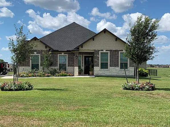 523 Longhorn Trl, Angleton, TX 77515