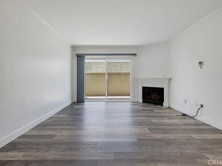 23411 Cambridge Rd — Photo 7