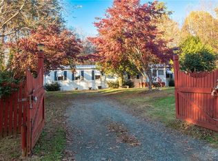 1029 Duncan Rd, Walnut Cove, NC 27052