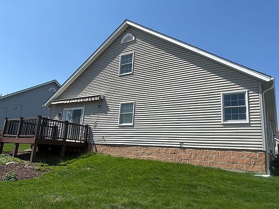 3rd image of 14870 Dunlin Ct