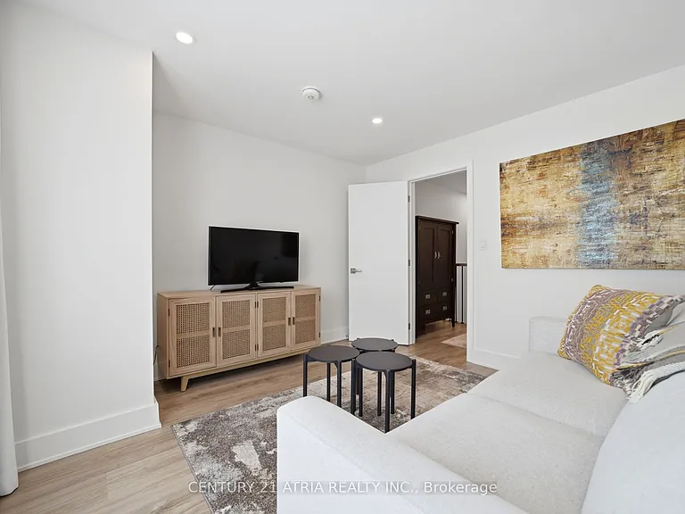 412 Delaware Ave #2 — Photo 11