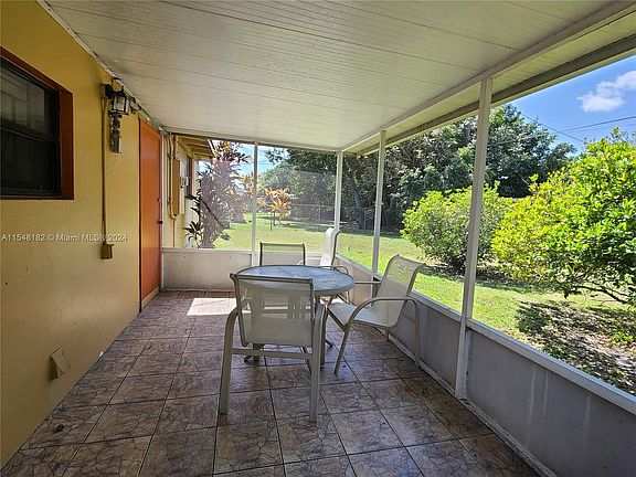 4th image of 17222 NW 9th Ct