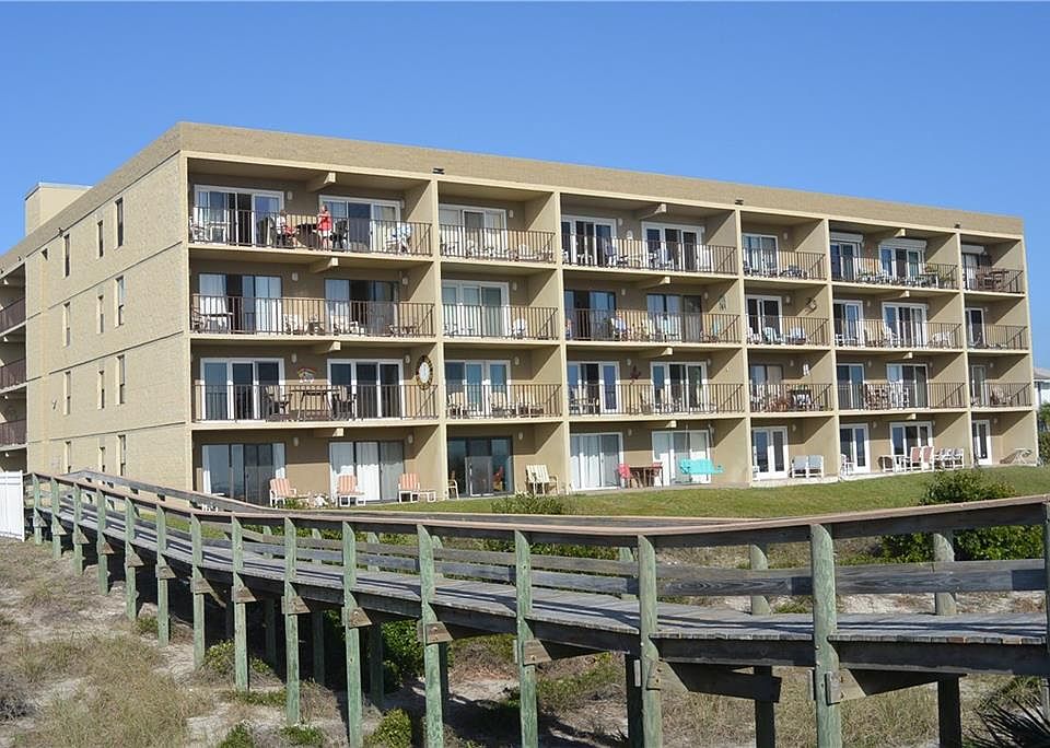 1st image of 3150 S Fletcher Ave APT 105