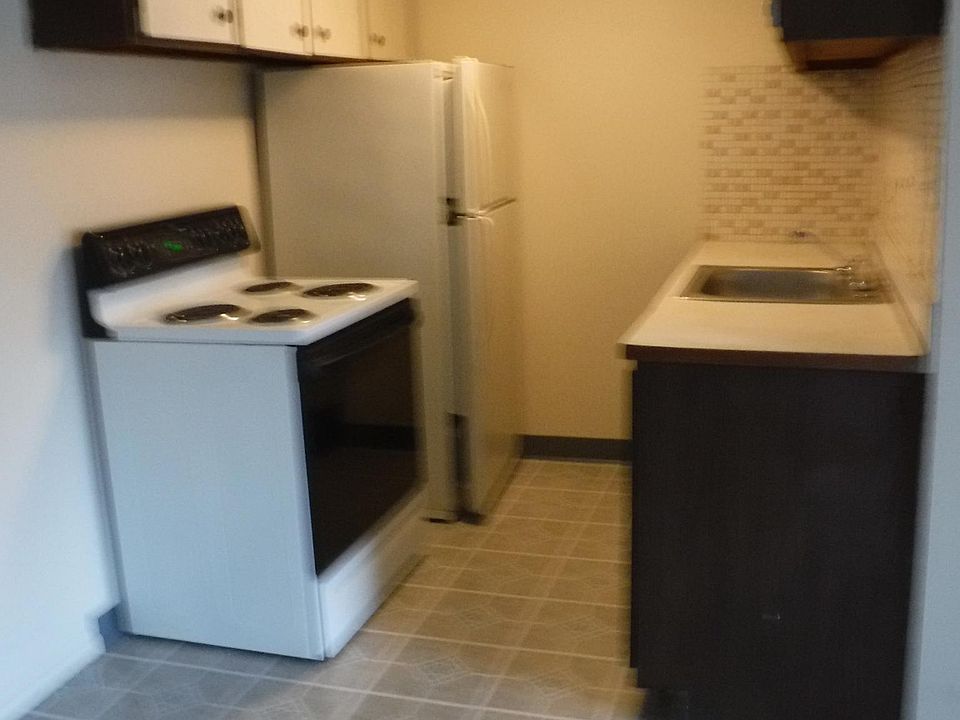 1st image of 1277 Cove Ave APT 104