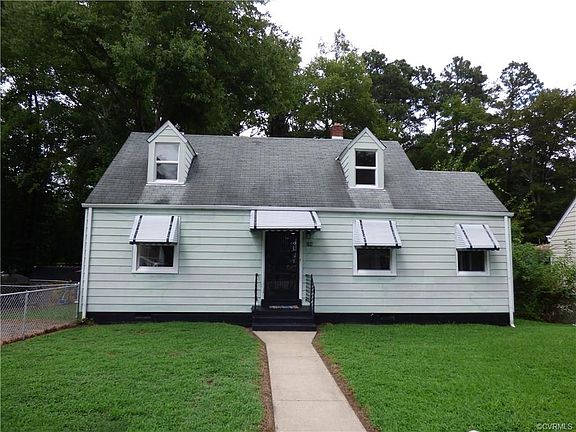 2nd image of 206 Algiers Dr