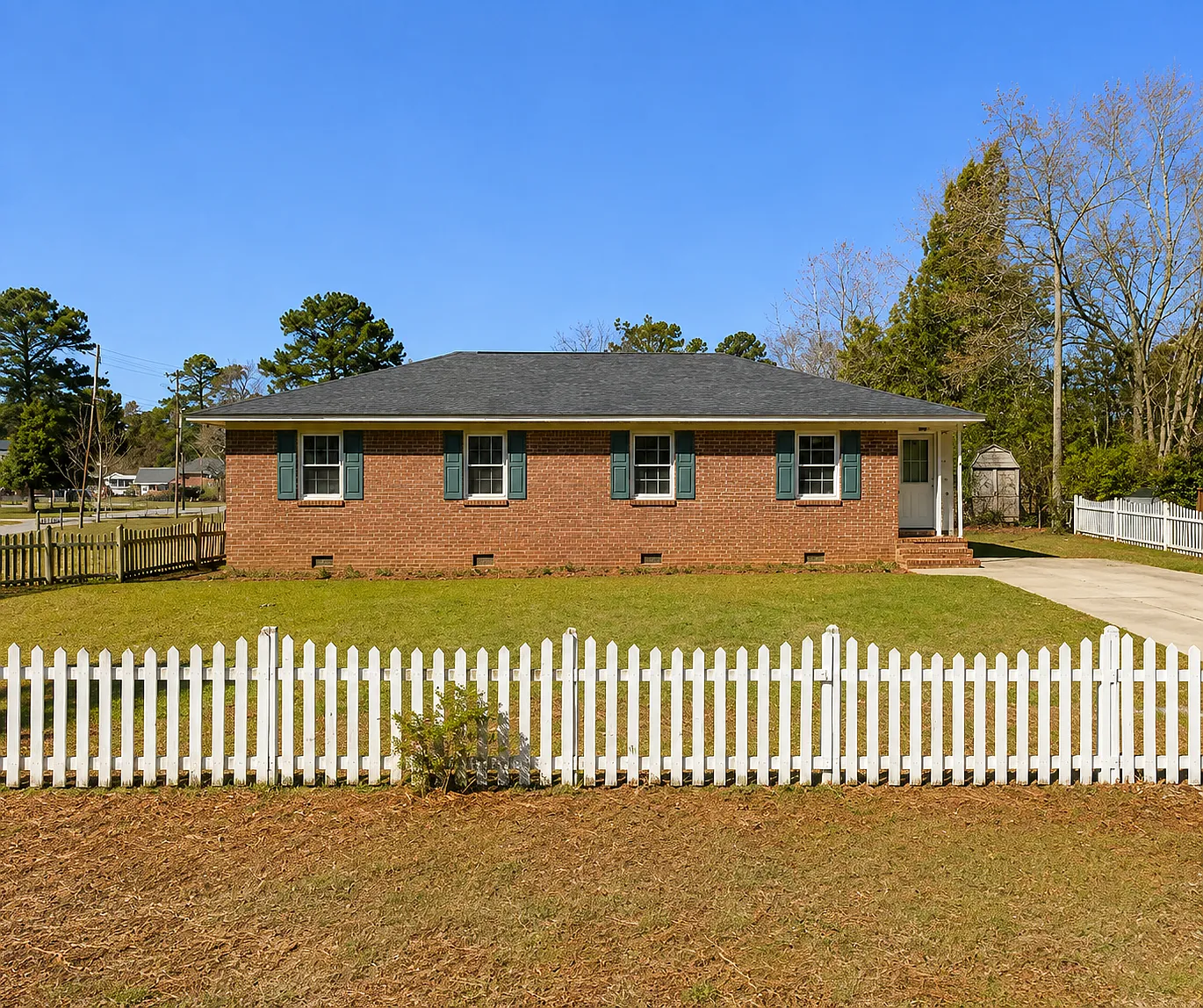 2 bed, $950 — Photo 1