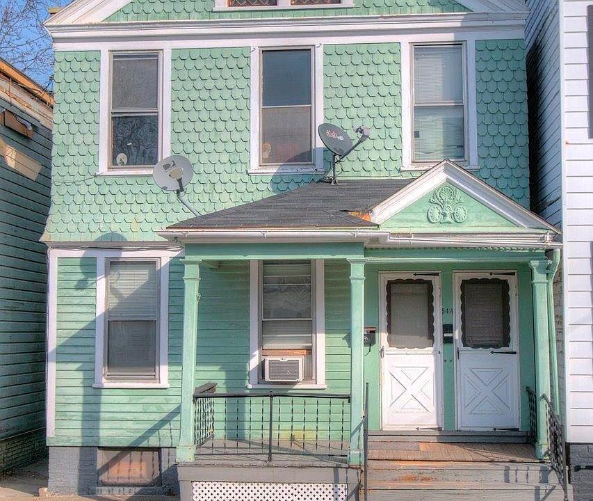 2nd image of 544 State St