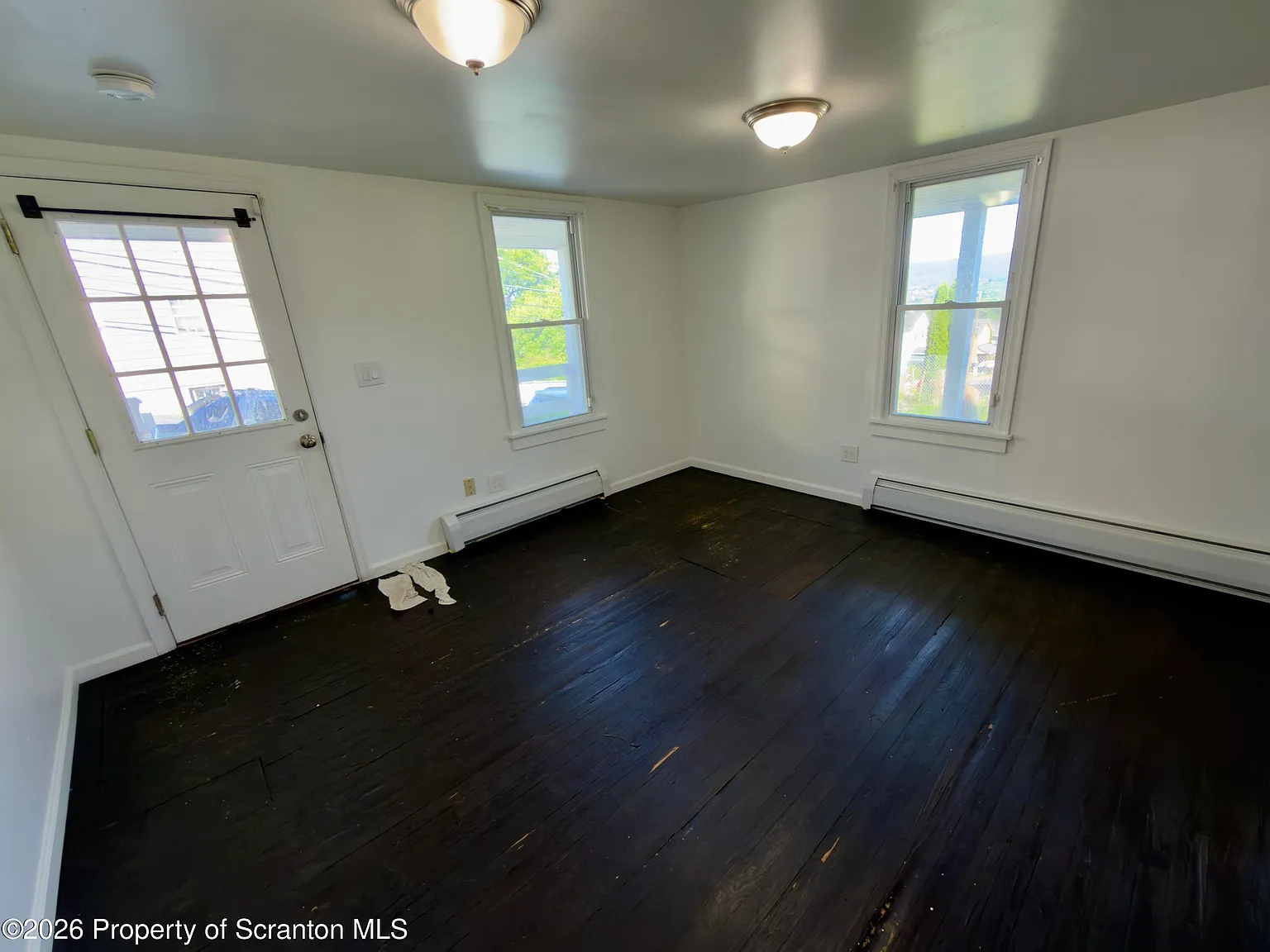 2 bed, 1.0 bath, 640 sqft, $1,100 — Photo 3