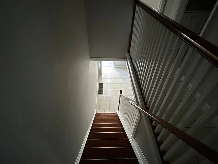 24 E Abbottsford Ave — Photo 10