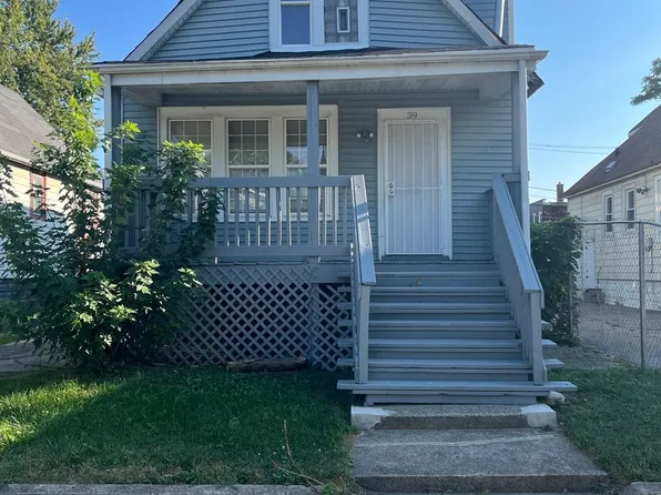 39 E 102nd Pl, Chicago, IL 60628