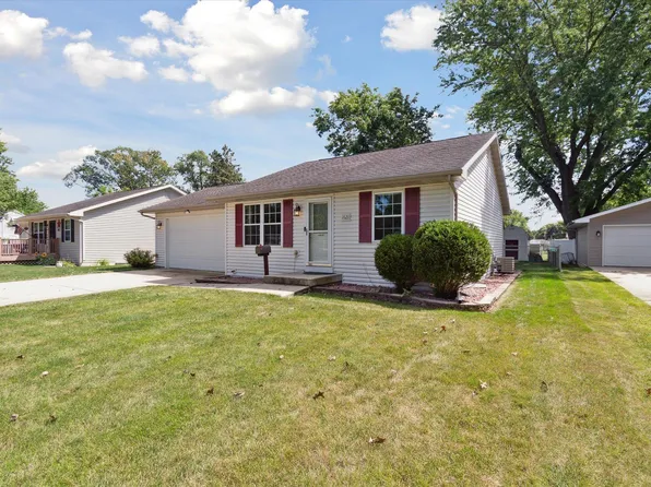 1621 Hamilton Ave, Janesville, WI 53548