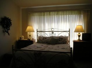 587 Lennox Dr, Las Vegas, NV 89123