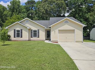 119 Suffolk Cir, Jacksonville, NC 28546