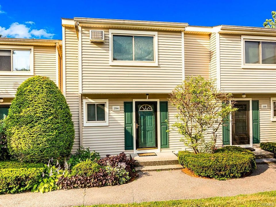 1st image of 2504 Village Dr