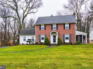 2012 Silverside Rd, Wilmington, DE 19810