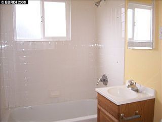 5th image of 1614 California Ave