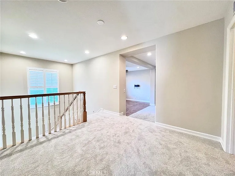 17 Pamela Way — Photo 13