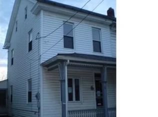 128 4th St, Slatington, PA 18080
