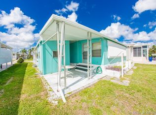 1960 SW 83rd Ave, Davie, FL 33324