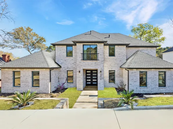 2415 Valley View Dr, Cedar Hill, TX 75104