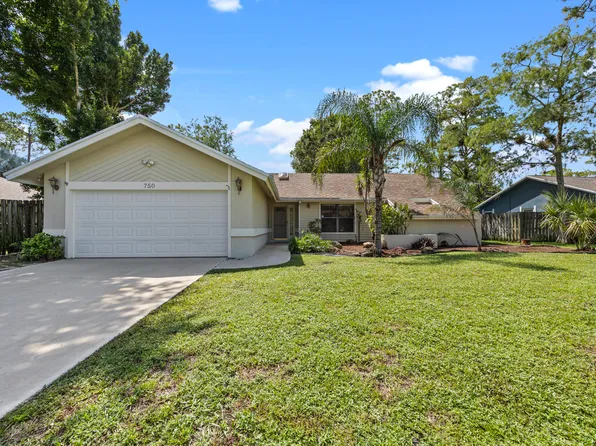 750 Daffodil Drive, Wellington, FL 33414