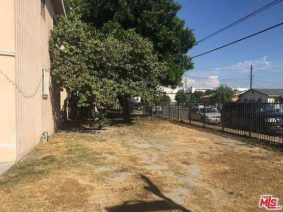 2nd image of 10803 Elliott Ave