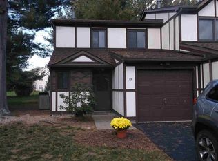 29 Amber Ct, Poughkeepsie, NY 12603