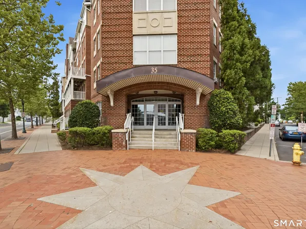 35 W Broad Street #305, Stamford, CT 06902
