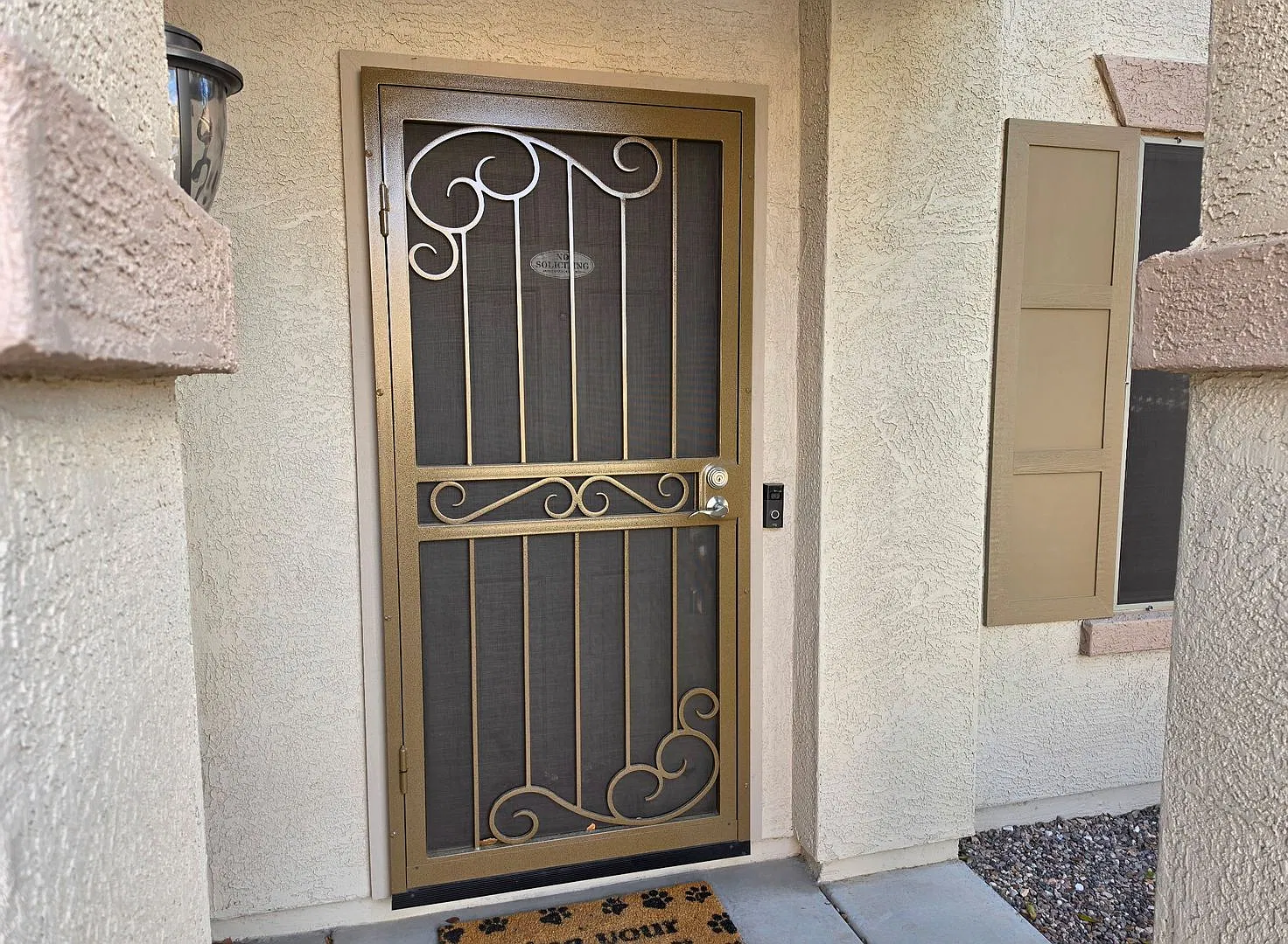 3 bed, 2.5 bath, 1955 sqft, $2,350 — Photo 2