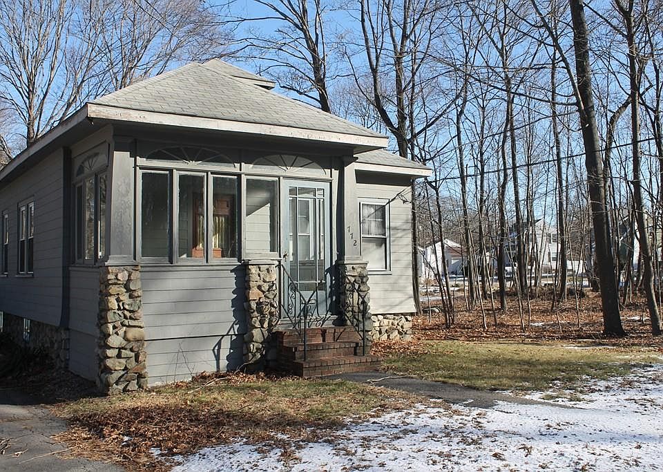 2nd image of 772 Park St
