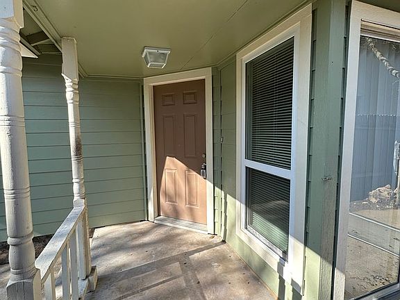 3rd image of 4406 Limewood Ct #A
