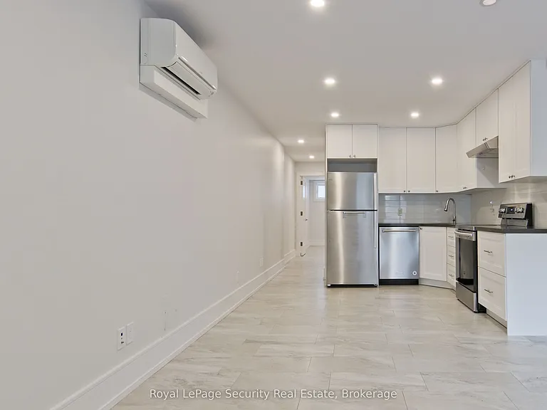318 Boon Ave — Photo 3