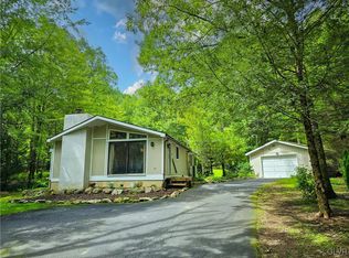 4445 Forest St, Lehighton, PA 18235