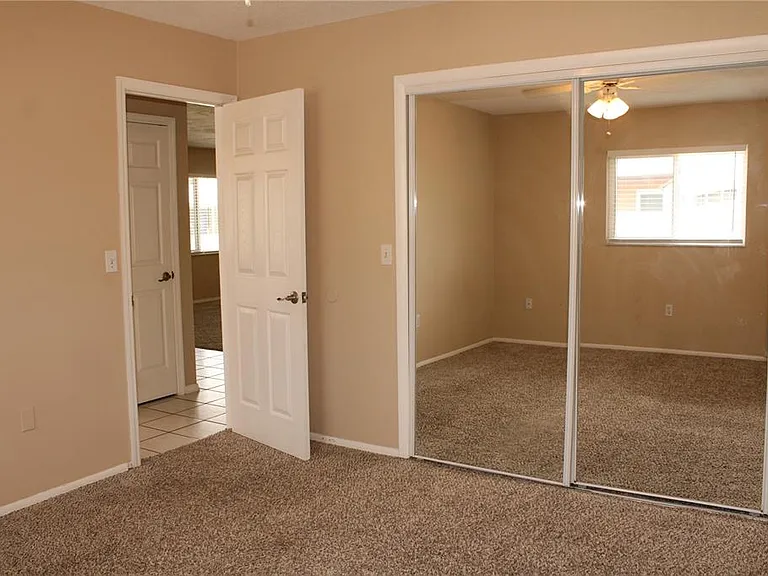 4215 18th Avenue Dr W — Photo 36