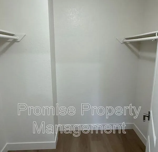 1737 Bayview Heights Dr #46 — Photo 10