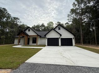 5350 Hoda Rd, Kiln, MS 39556
