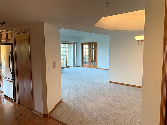 5th image of 8505 Woodward Ave Unit 203