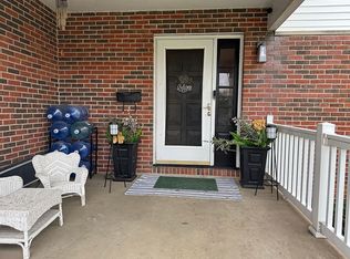 2210 W Ravina Park Rd, Decatur, IL 62526