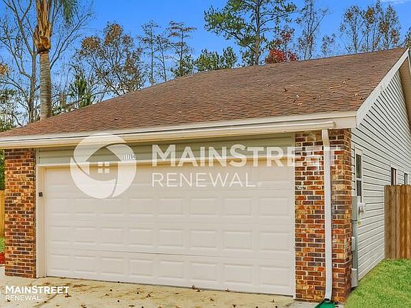4th image of 11784 Loretto Square Dr