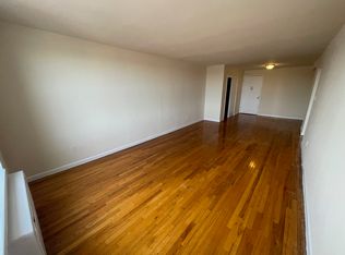 712 Crown St APT 3A, Brooklyn, NY 11213