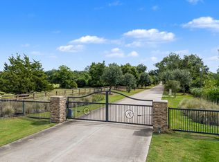 405 Silverton Cir, Hempstead, TX 77445