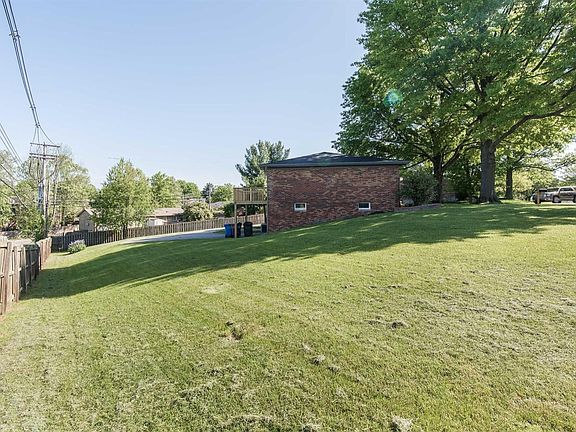 4th image of 3317 Pepperhill Ct