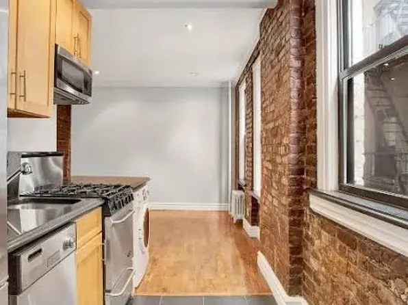 416 East 13th Street image 1 of 5