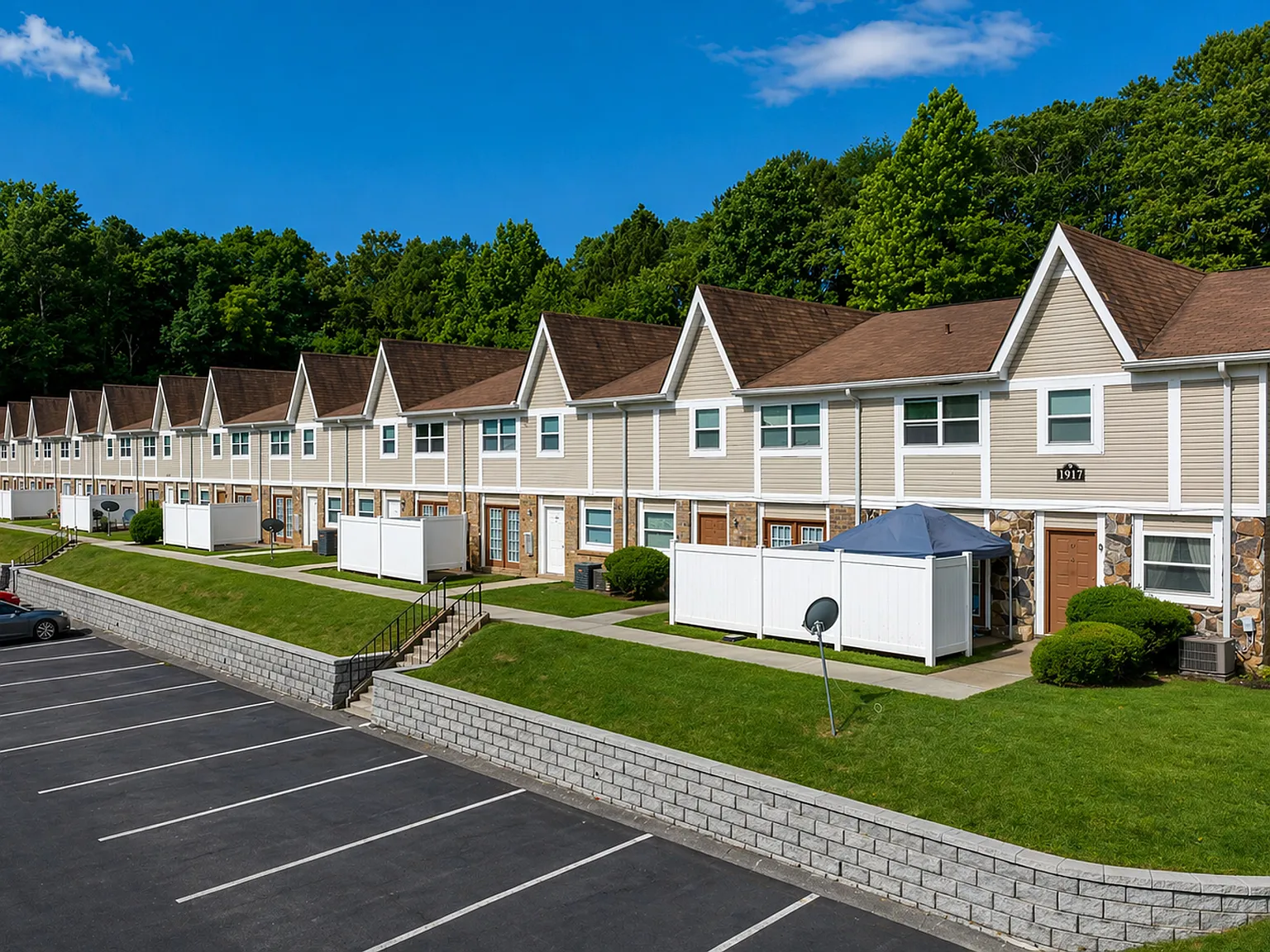 Stone Brooke Apartments Homes — Photo 4
