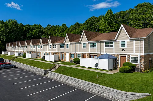 Stone Brooke Apartments Homes Photo 1