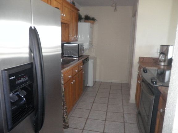 2nd image of 4608 Gulf Blvd #305